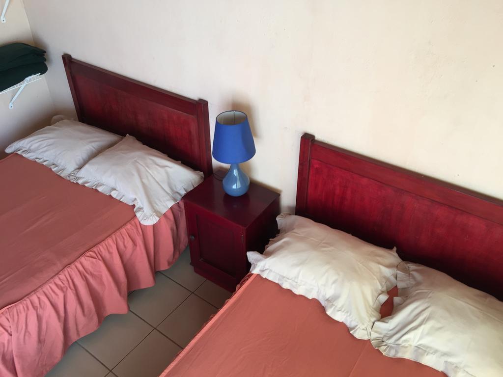 Hotel Villa Margarita Flores Cameră foto