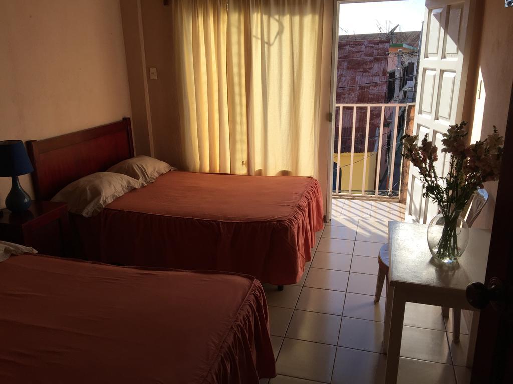 Hotel Villa Margarita Flores Cameră foto