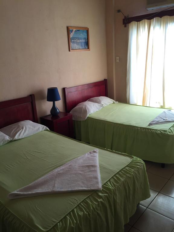 Hotel Villa Margarita Flores Cameră foto